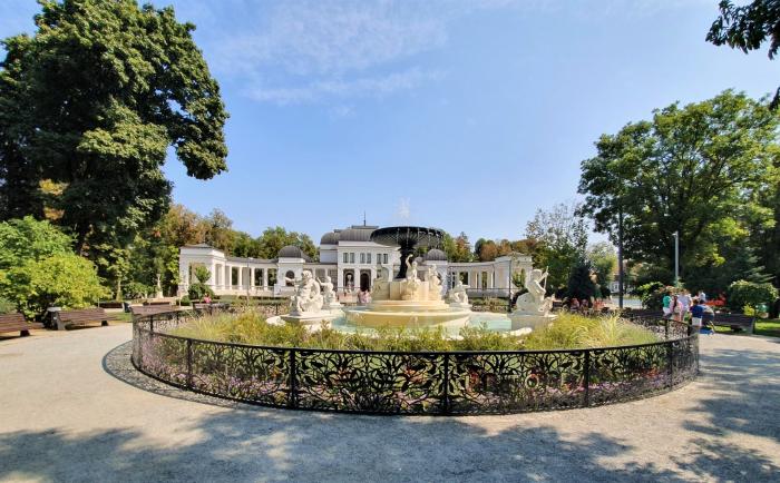 Parcul Central Simion Bărnuțiu din Cluj-Napoca