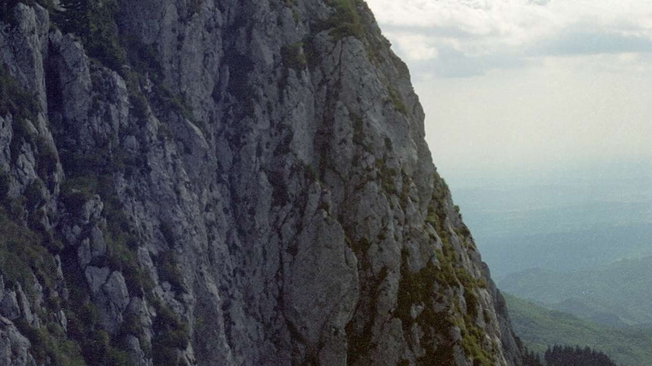 Munții Căpățânii