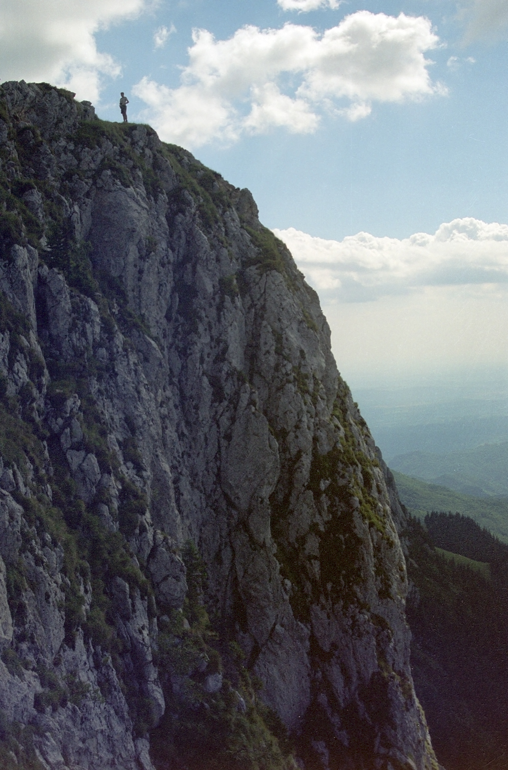 Munții Căpățânii