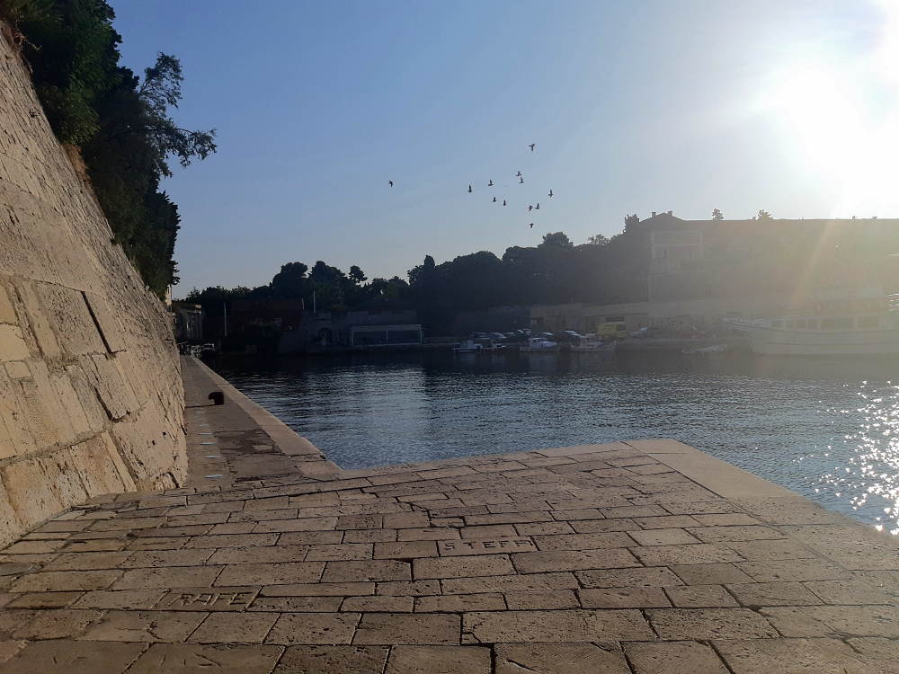 Zidurile și portul din Zadar