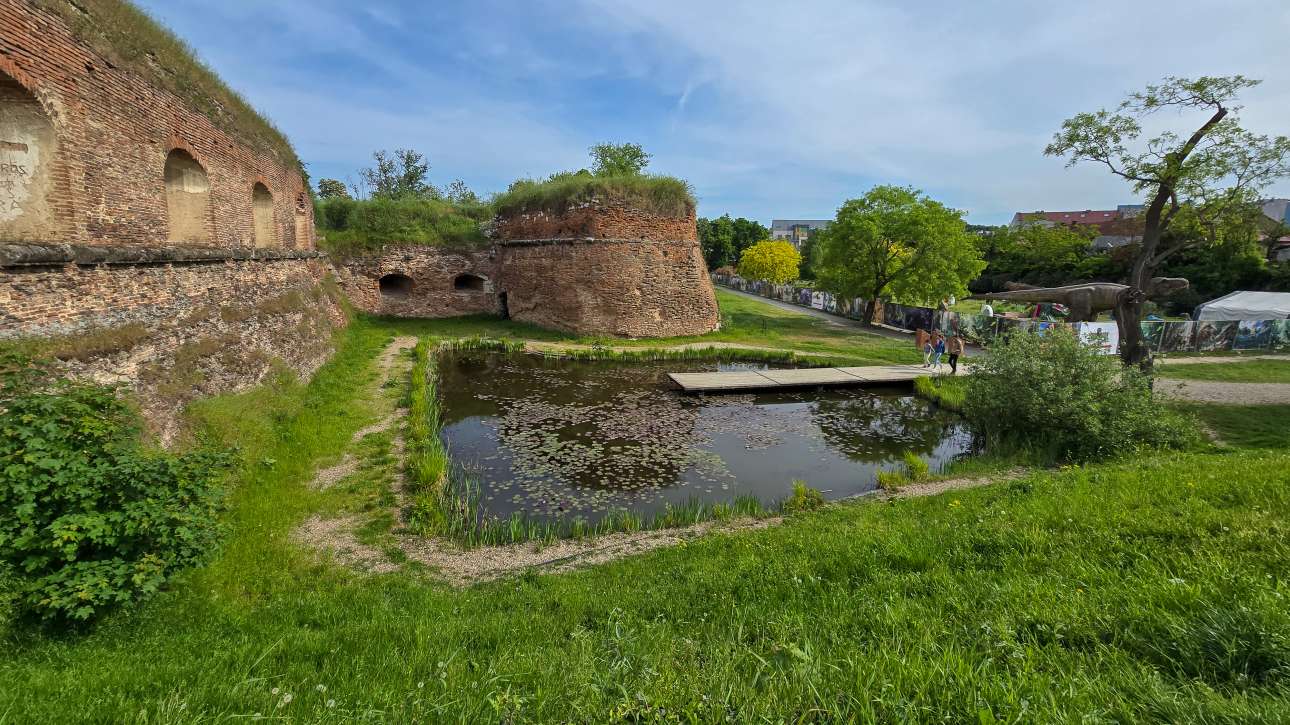 Fortificația bastionară din Oradea