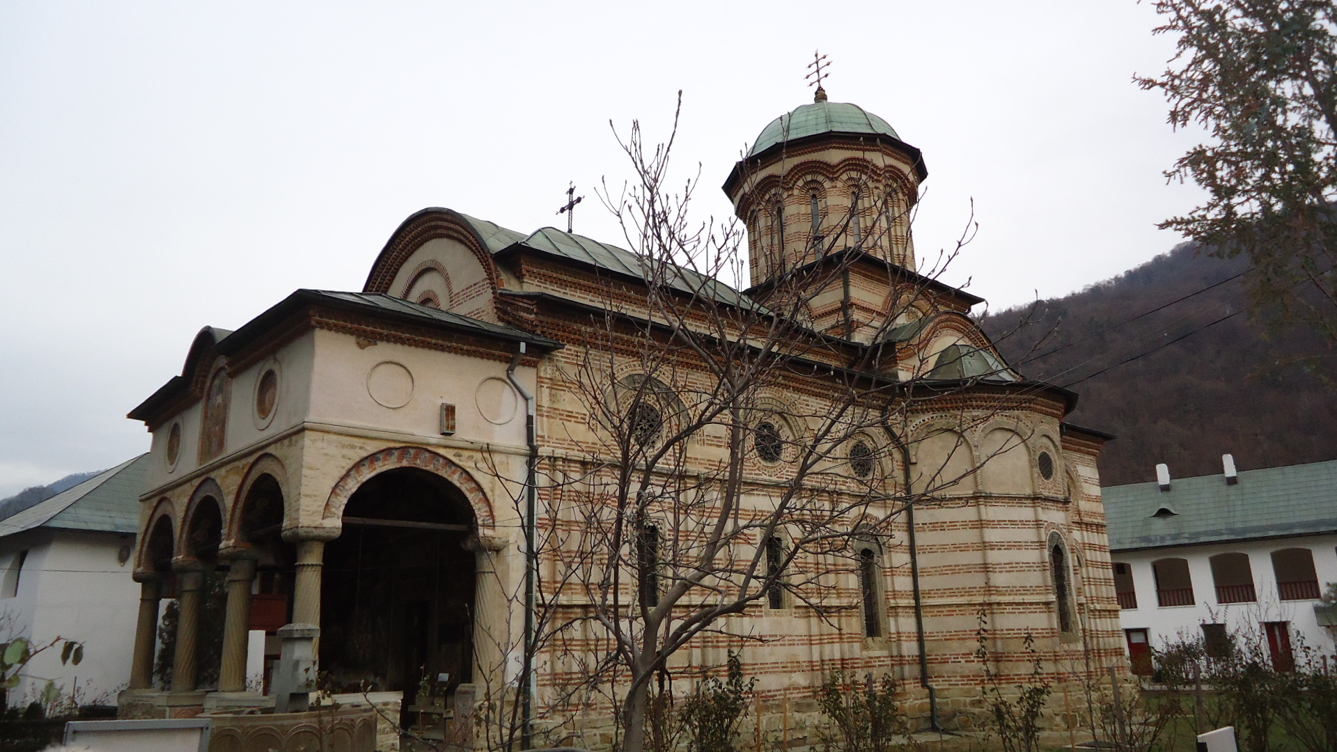 ansamblul Mănăstirii Cozia Vâlcea