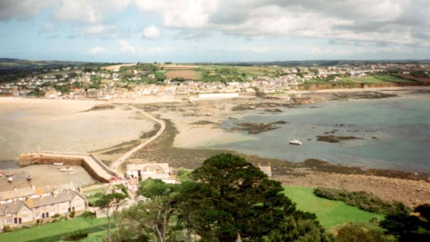 St Michael’s Mount și drumul tidal spre Marazion