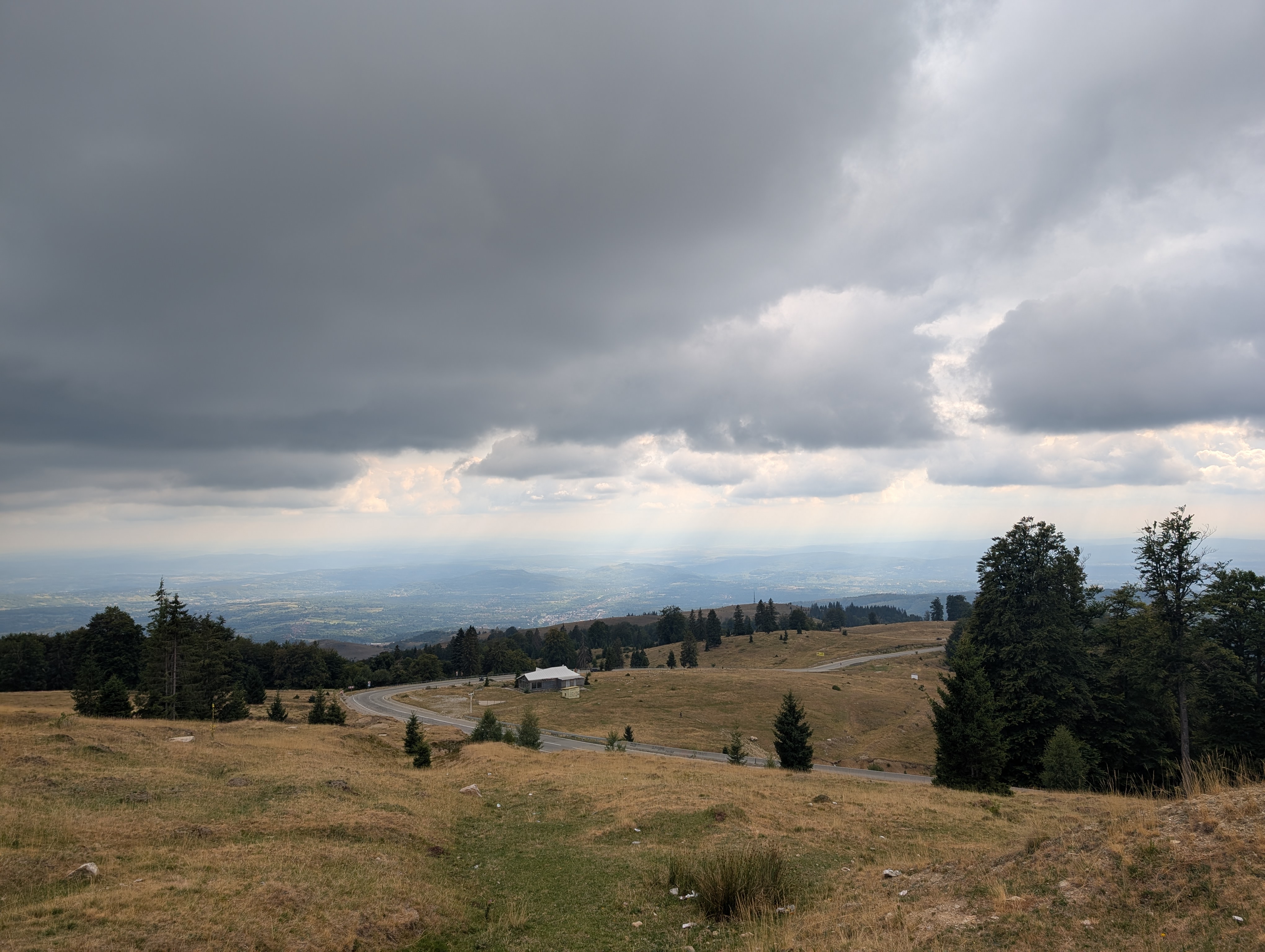 Transalpina DN67C pe versant în apropiere de Rânca