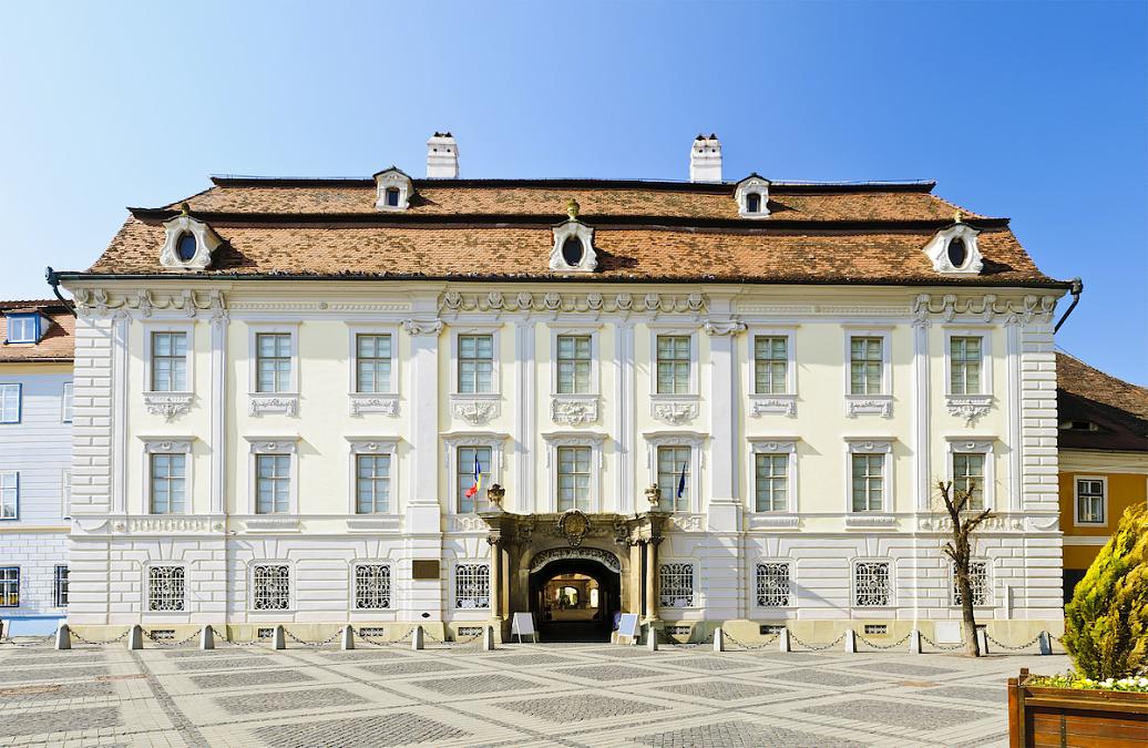 Palatul Brukenthal din Piața Mare Sibiu
